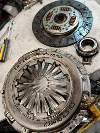 KIT FRIZIONE 3 PEZZI 1.3 VALEO PER FIAT PUNTO 3 SE