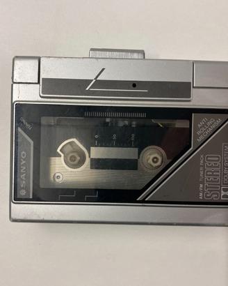 Sanyo M-G34DT walkman vintage da revisionare