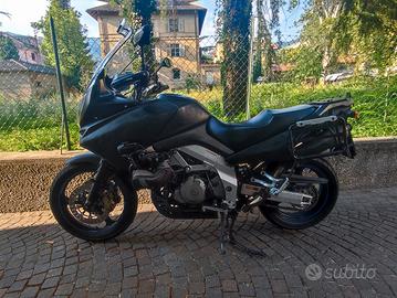 Suzuki V-strom DL 1000