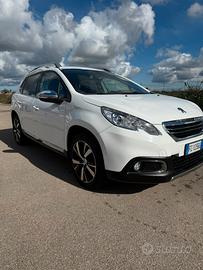 Peugeot 2008 1.6 BlueHDi 100cv Allure