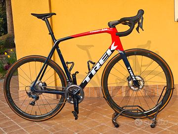 Emonda SLR (tg. 62) + Fulcrum Speed 40