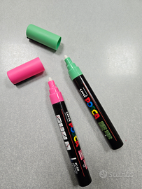 Pennarelli uniposca punta media