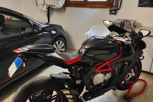 MV Agusta F3 800 + kit da pista