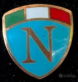 Spilla Scudetto Napoli oro 18k GIOVEPLUVIO