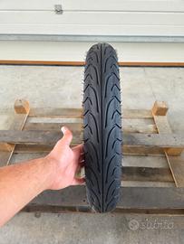 gomma moto 100 90 19 Dunlop.