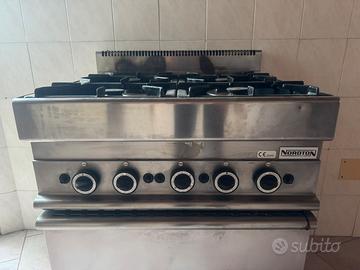 PIANO COTTURA IN ACCIAIO