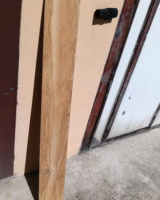 Pavimento in laminato usato