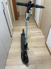 Monopattino Audi Kickscooter Max