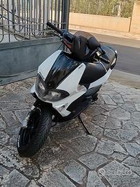 Gilera runner