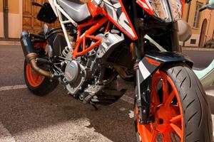 Ktm duke 390