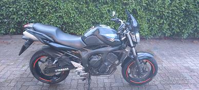 Yamaha FZ6