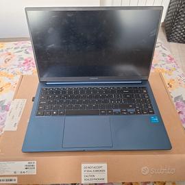 Samsung Galaxy book /750XDA Intel i3