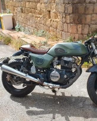 Honda CB 400 1984 cafe racer