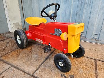 raro trattore a pedali biemme anni 70