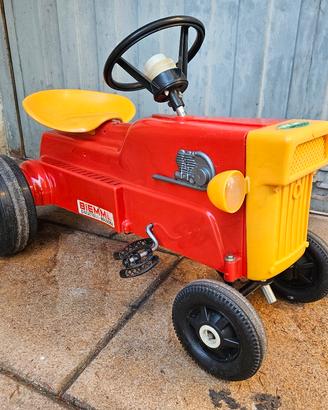 raro trattore a pedali biemme anni 70