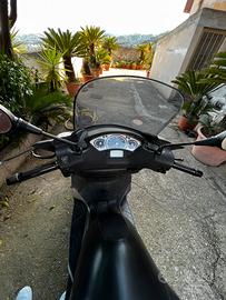 Yamaha Xmax 250 2008