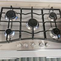 Fornello a gas 5 fuochi hotpoint ariston