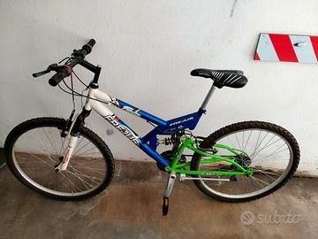 Mountain Bike Full Suspension