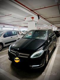 Mercedes Classe B x Microcar