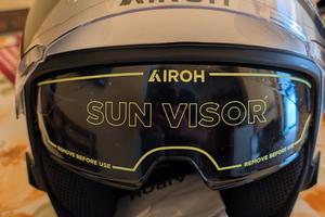 Casco Airoh Helios L