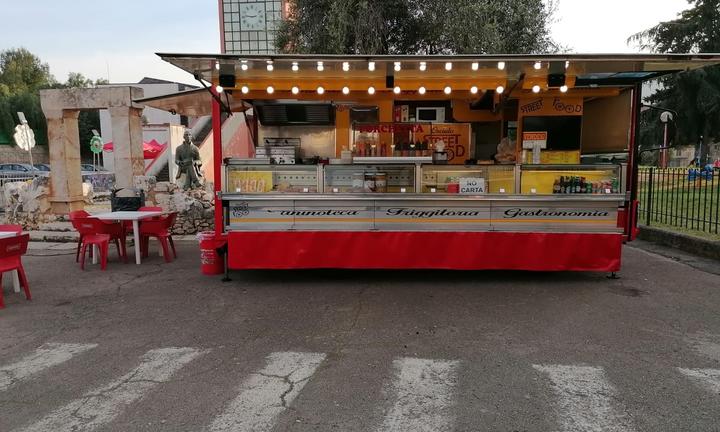 Camion paninoteca street food truck
