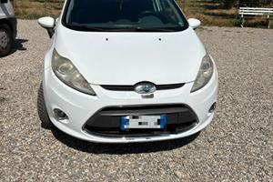 FORD FIESTA  PER NEO PATENTATI