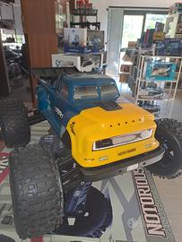 arrma notorious 6s 22.2v radio 2.4ghz 105km