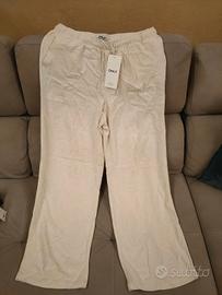 Pantaloni 