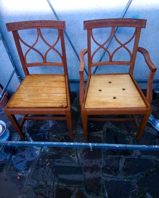 Coppia sedie grezze in stile con sedile