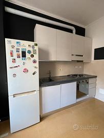 Cucina lineare completa