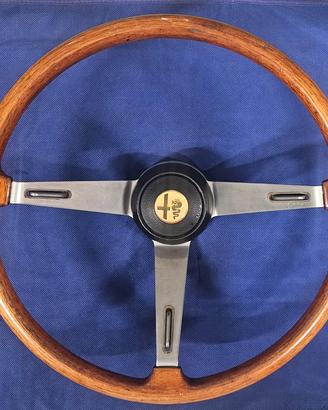Volante Hellebore Alfa Romeo 