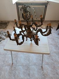 lampadario a 12 luci