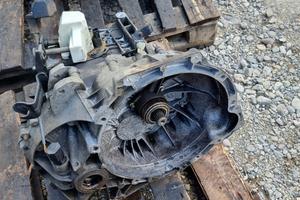 Cambio ford focus - 2002 - 1.8 d - c9db