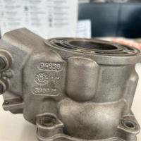 Cilindro husqvarna 125 7 t lavorato ma grippato