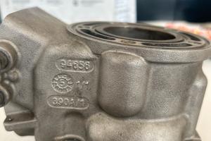 Cilindro husqvarna 125 7 t lavorato ma grippato