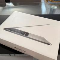 Macbook Pro 13'' 2017 8GB Ram 128 GB SSD