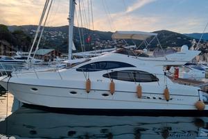 Azimut 42 - 2004 - condizioni eccellenti