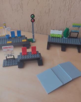 LEGO TRENO - 3 PENSILINE + PASS. LIVELLO