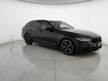 BMW Serie 5 520d Touring mhev 48V xdrive Msport au