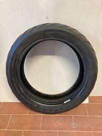 Pneumatico Pirelli moto