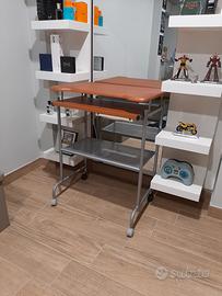 Scrivania porta computer