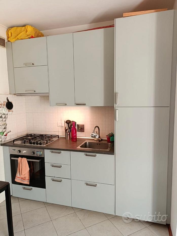 Cucina grigia ikea Mobili usati