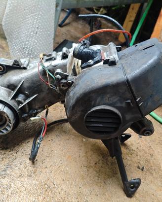 Motore per Piaggio Zip 2T prima serie 