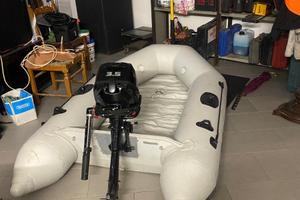 gommone + motore mercury