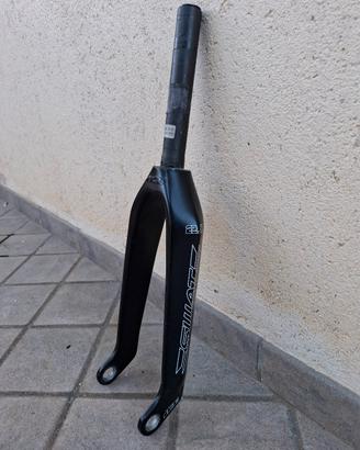 Forcella in carbonio Ice bmx race