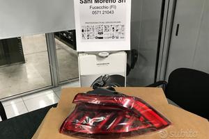 Faro nuov/originale PostDX Audi Q8 4M8945070