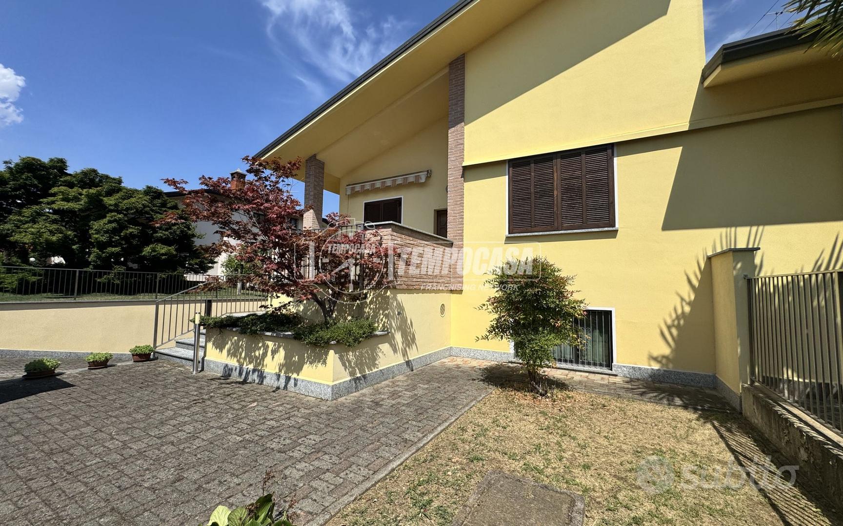 Casa – Casorezzo, Cascina Monella - Vista 2
