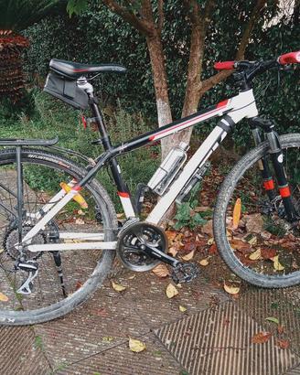 Trek 8.3 DS (2017) – bici trekking/fitness – Roma/