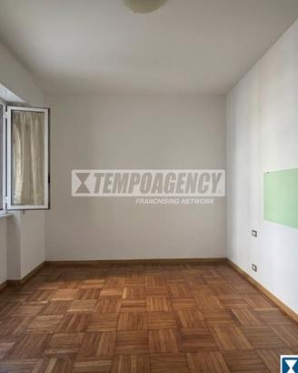 Appartamento a Milano Via Michele Lessona 2 locali