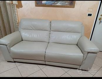 Divano in pelle 